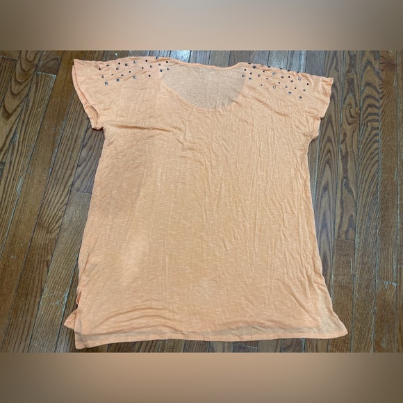 Mossimo Dennim
Chic Orange Studded Women's Tee - Picture 9 of 10